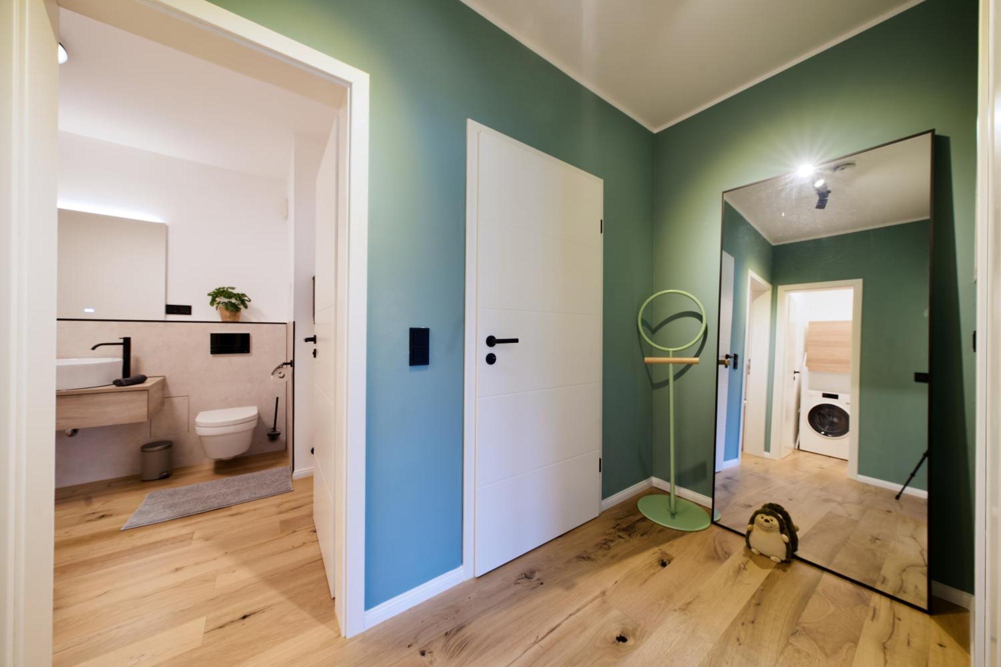 Edler Wohnraum Schwanenteich-Penthouse Mit Garage, Grill, Kaffeevollautomat, Klima, Lift & Terrasse Διαμέρισμα Τσβικάου Εξωτερικό φωτογραφία